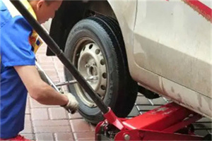 狮子山区附近拖车24小时服务热线电话